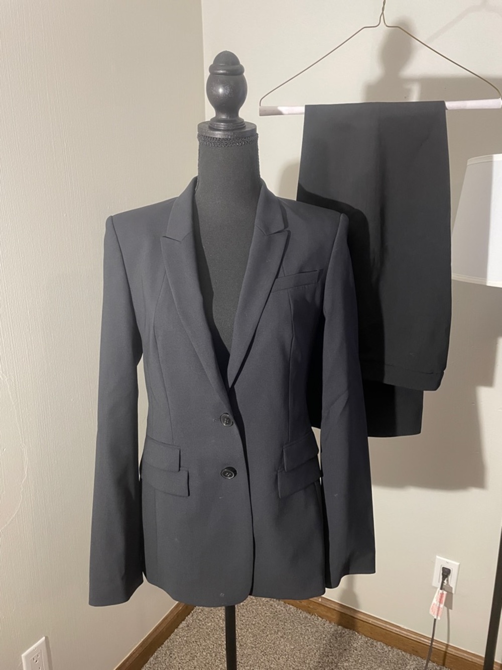 Boss Women’s Black Two-Button Blazer and Pants Suit size 6